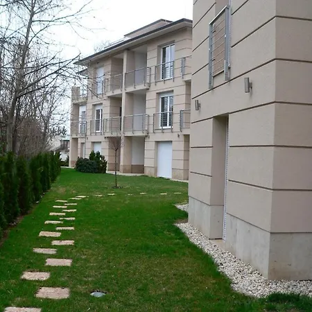 Apartment Zamardi Apartman *